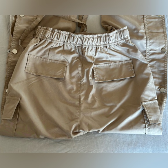 Cargo pants - Picture 4 of 4